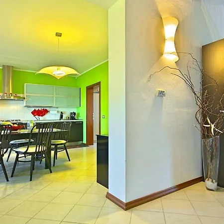 Holiday home Ciano Visnjan